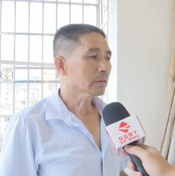 DƬ